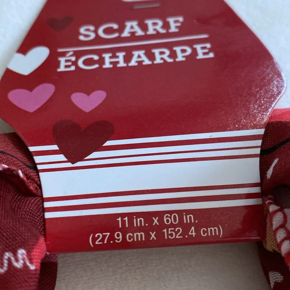 Red Heart Pattern Scarf‎ RED SCARF ECHARPE 60 IN X 11 IN.